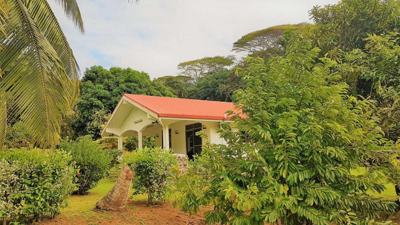 Villa Huahine - Tipanier House Haapu Exterior foto